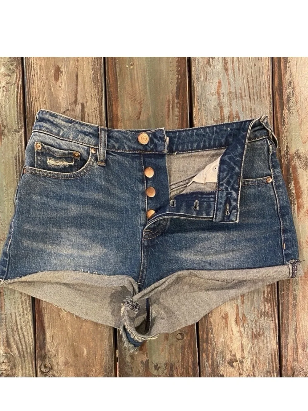 Cleo & Wolf 28 (US 6) Denim Shorts High Rise Button Fly Stretch Cuffed Cowgirl